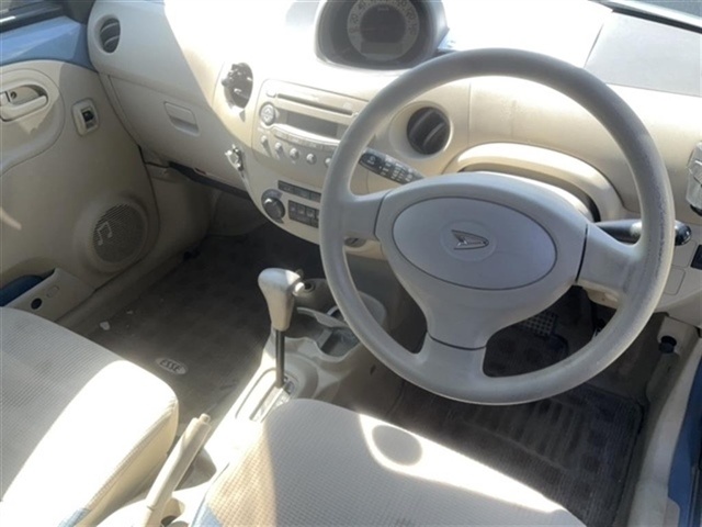 DAIHATSU ESSE