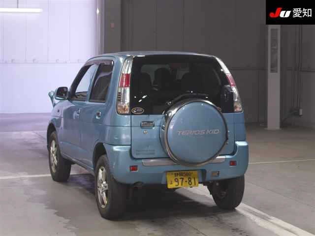 DAIHATSU TERIOS KID