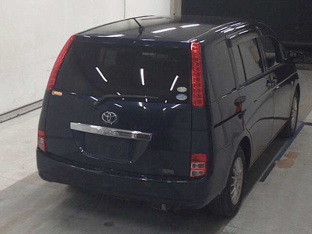 TOYOTA ISIS
