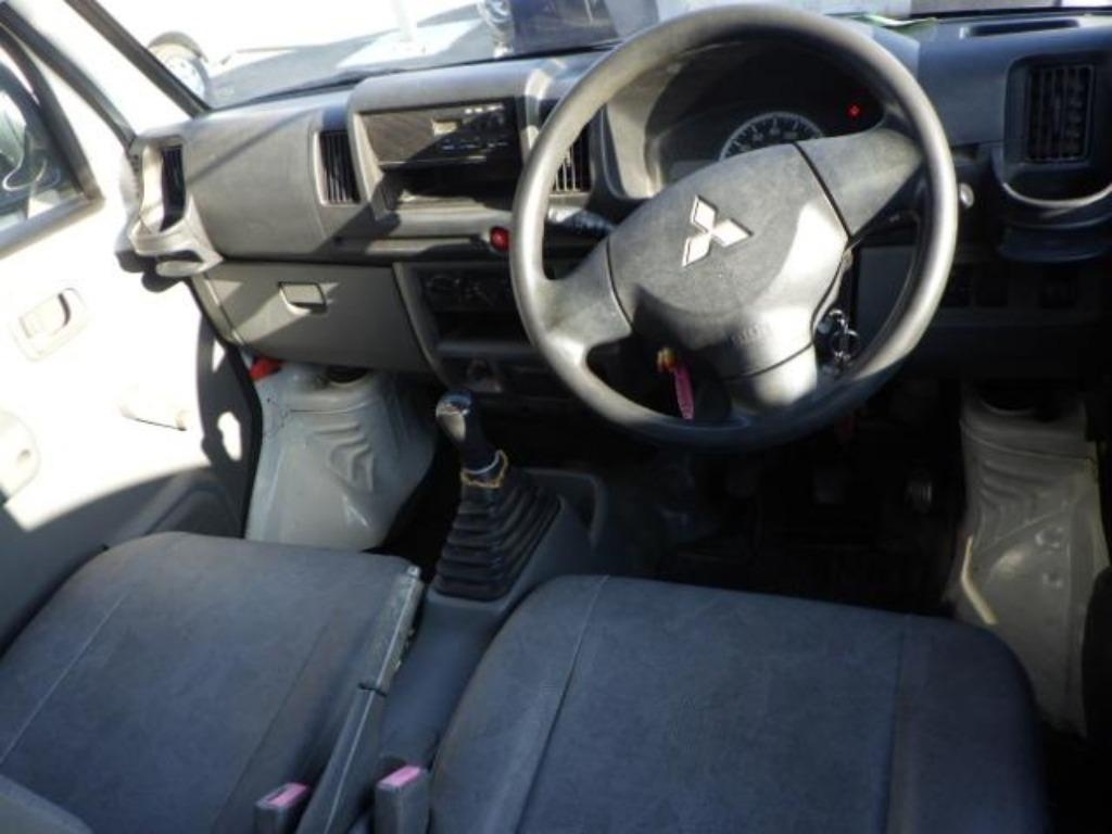 MITSUBISHI MINICAB