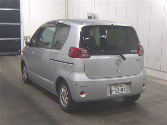 TOYOTA PORTE