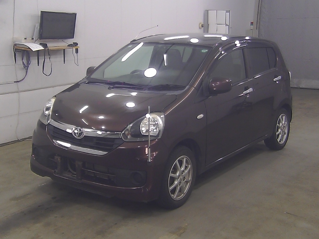 TOYOTA PIXIS EPOCH