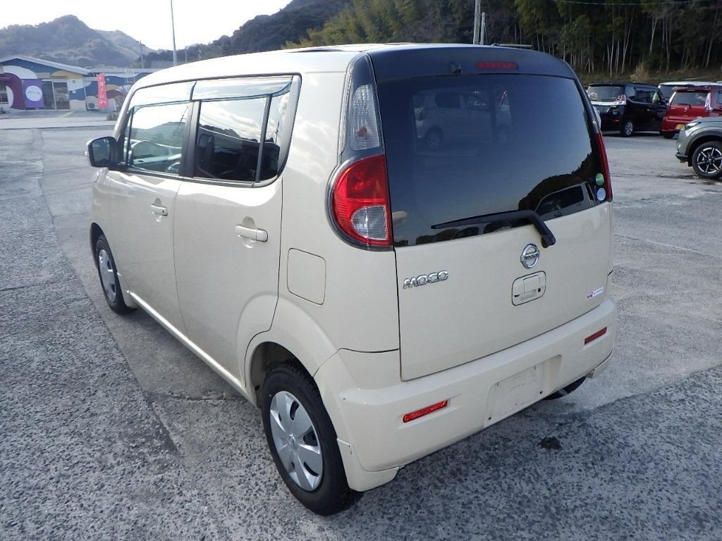 NISSAN MOCO
