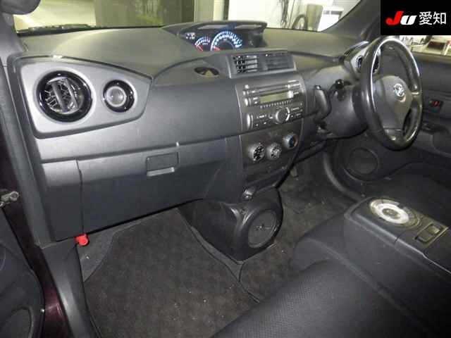 TOYOTA BB