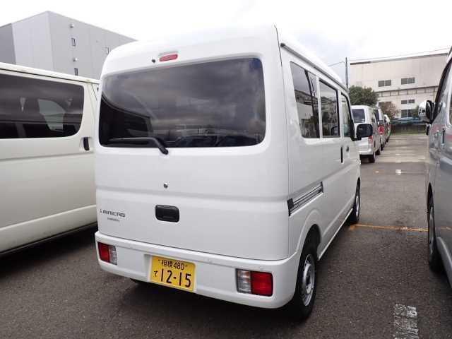 MITSUBISHI MINICAB