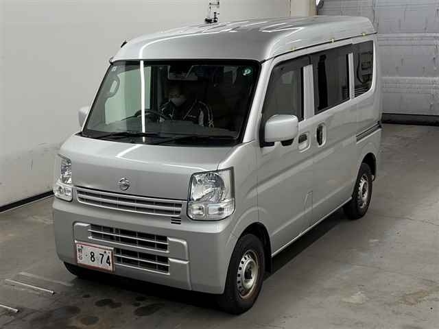 NISSAN NV100 CLIPPER