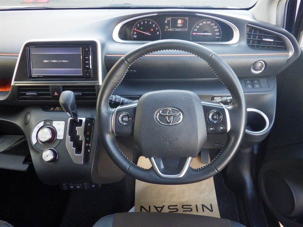 TOYOTA SIENTA