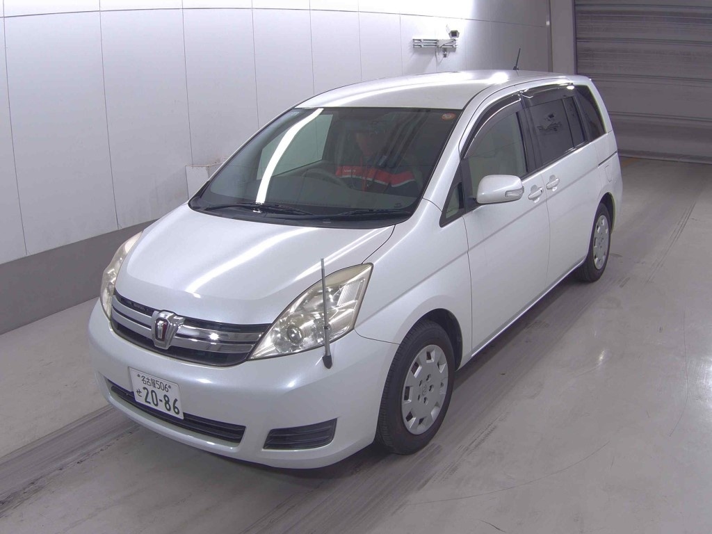 TOYOTA ISIS