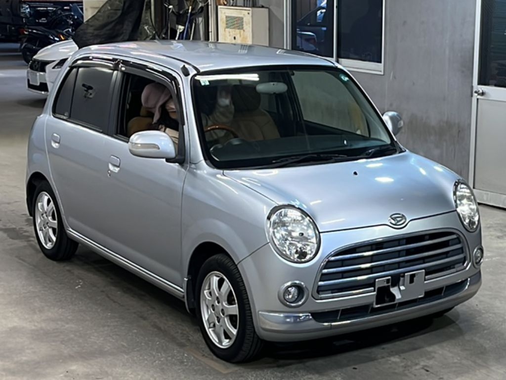 DAIHATSU MIRA GINO