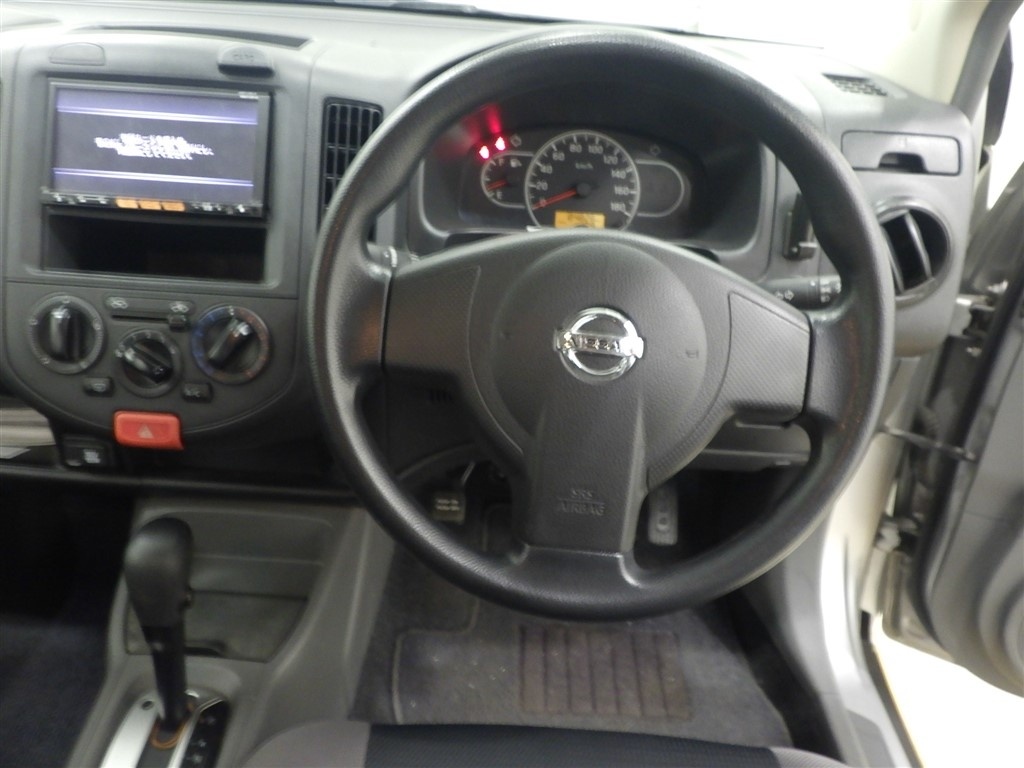 NISSAN AD
