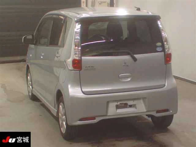 MITSUBISHI EK CUSTOM