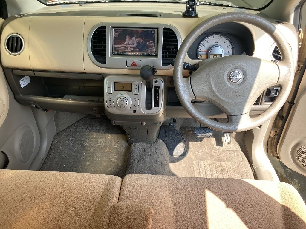 NISSAN MOCO