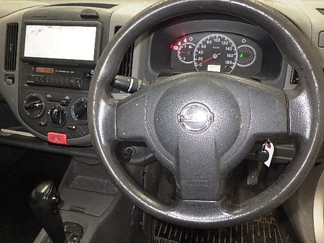 NISSAN AD