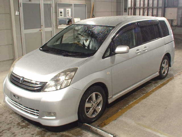 TOYOTA ISIS