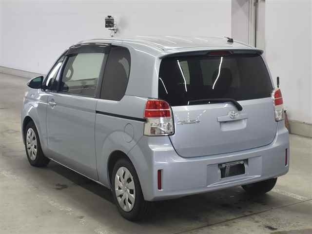 TOYOTA SPADE