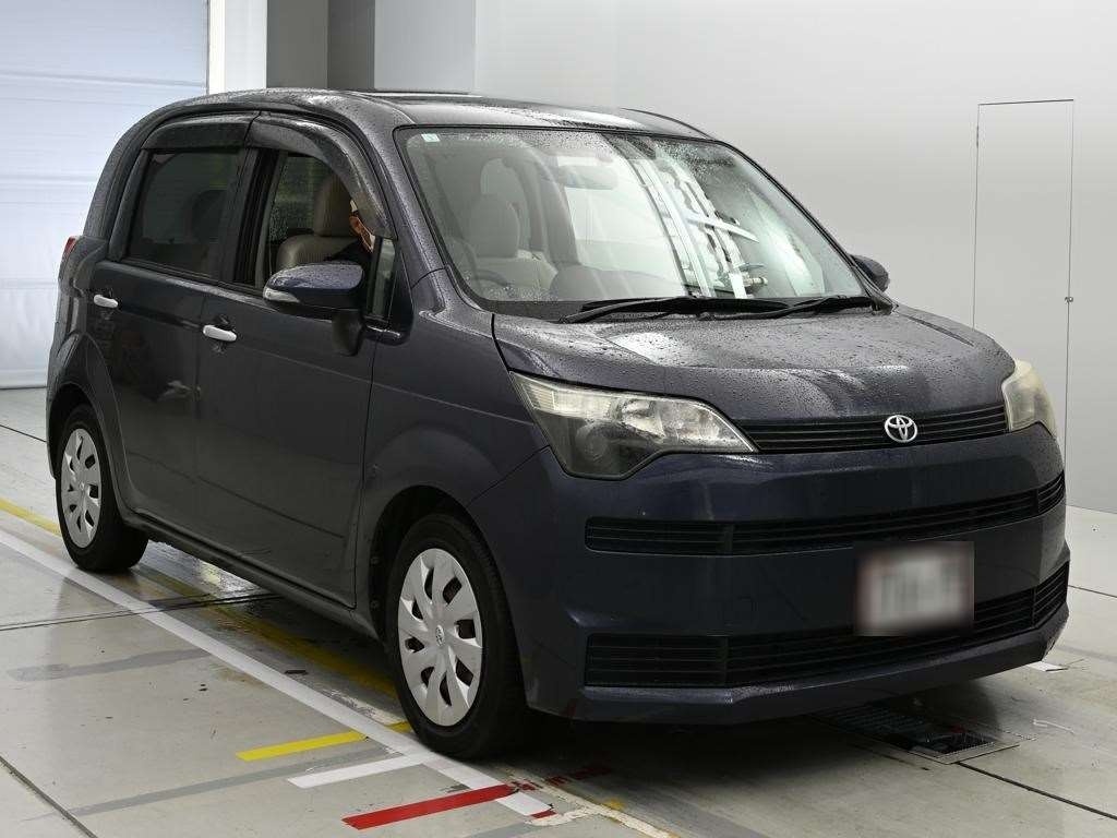 TOYOTA SPADE