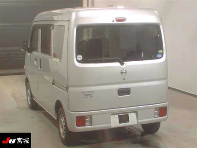 NISSAN NV100 CLIPPER