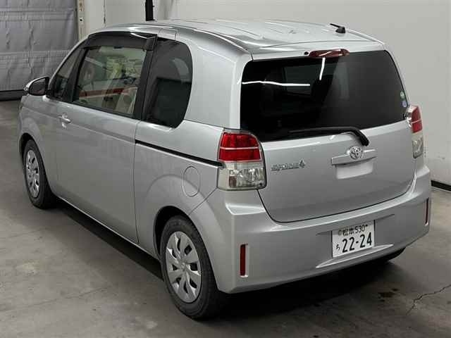 TOYOTA SPADE
