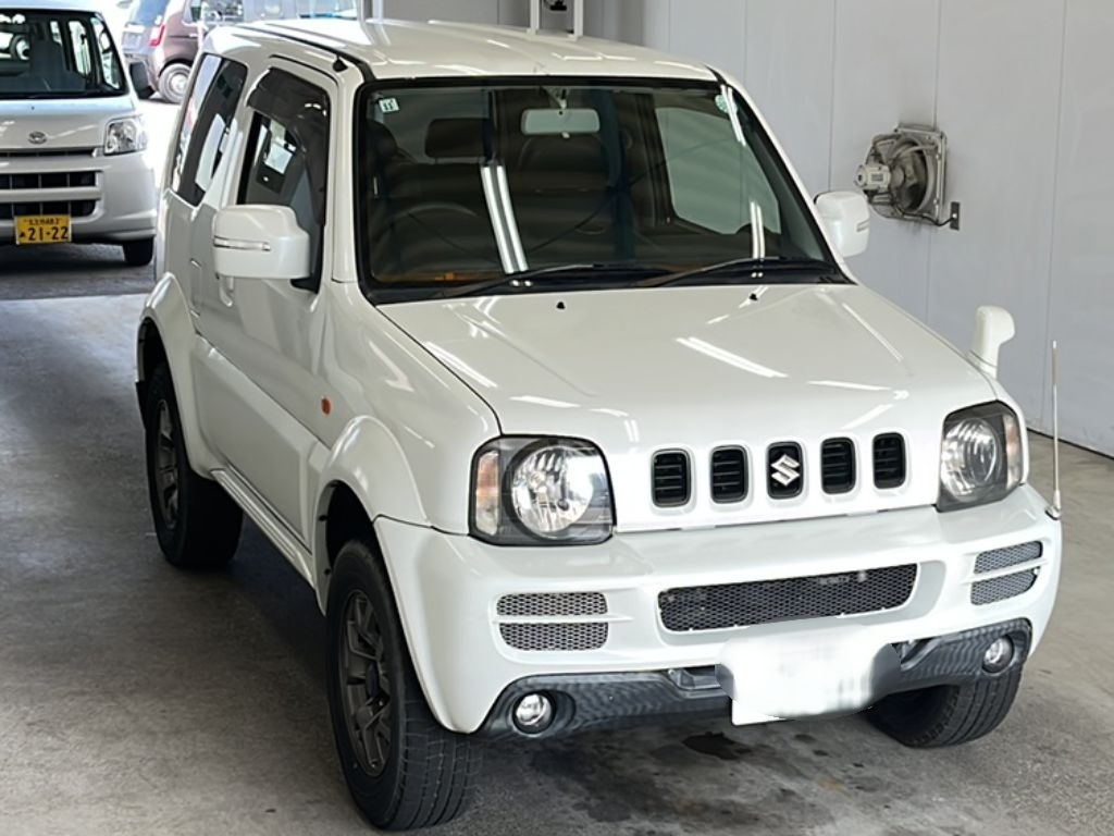 SUZUKI JIMNY SIERRA