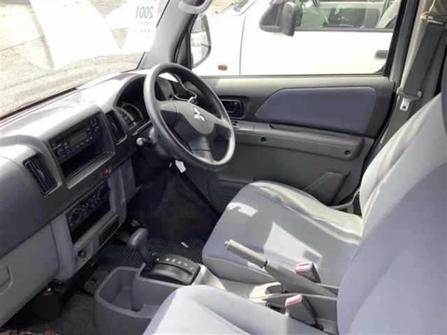MITSUBISHI MINICAB