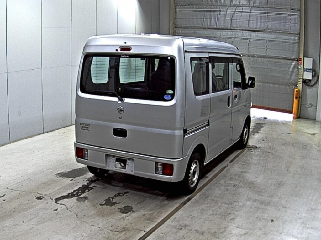 NISSAN NV100 CLIPPER
