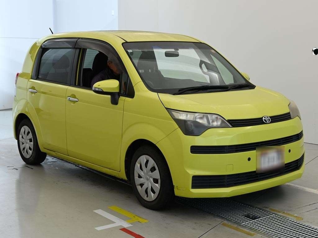 TOYOTA SPADE