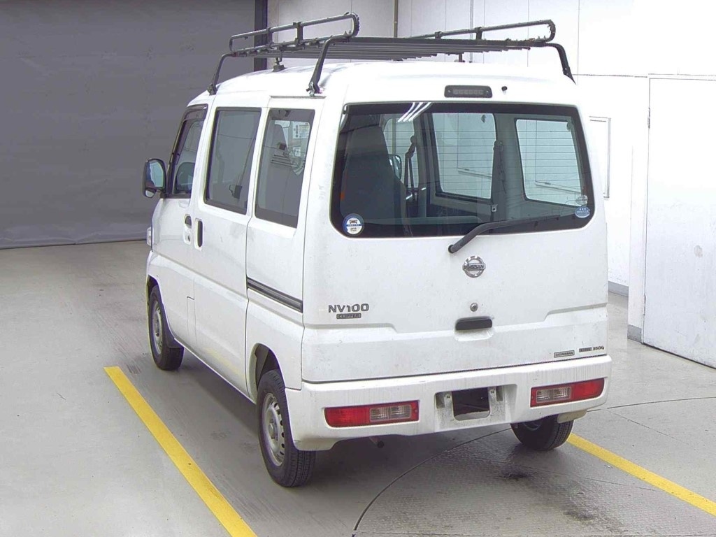 NISSAN NV100 CLIPPER