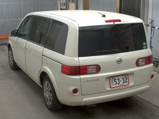 NISSAN LAFESTA