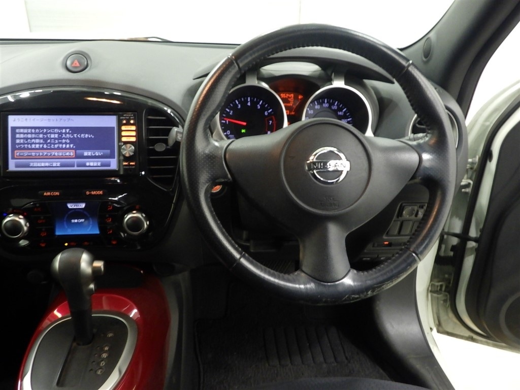 NISSAN JUKE