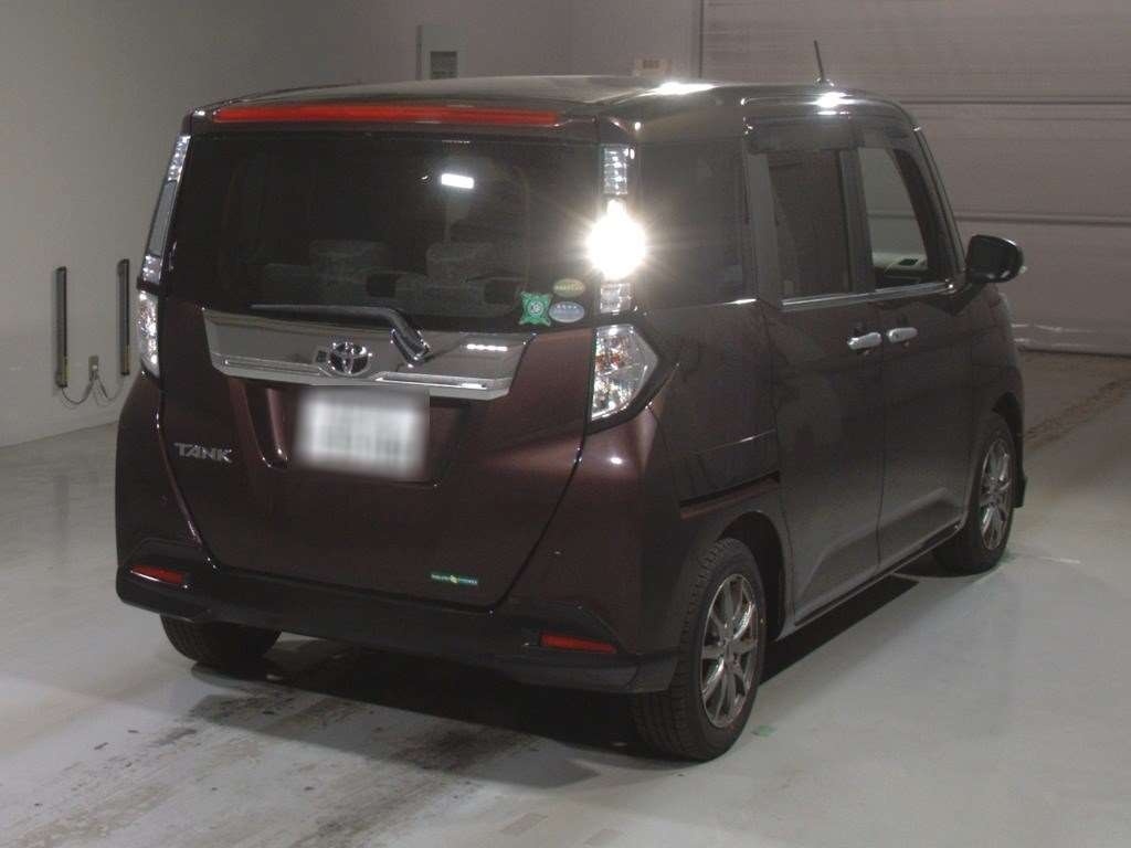 TOYOTA TANK