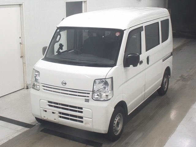 NISSAN NV100 CLIPPER