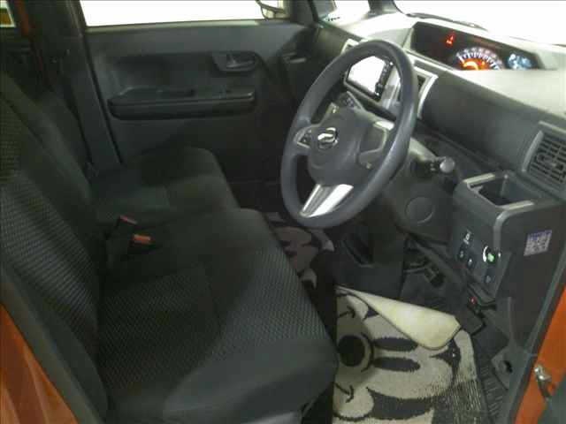 DAIHATSU WAKE
