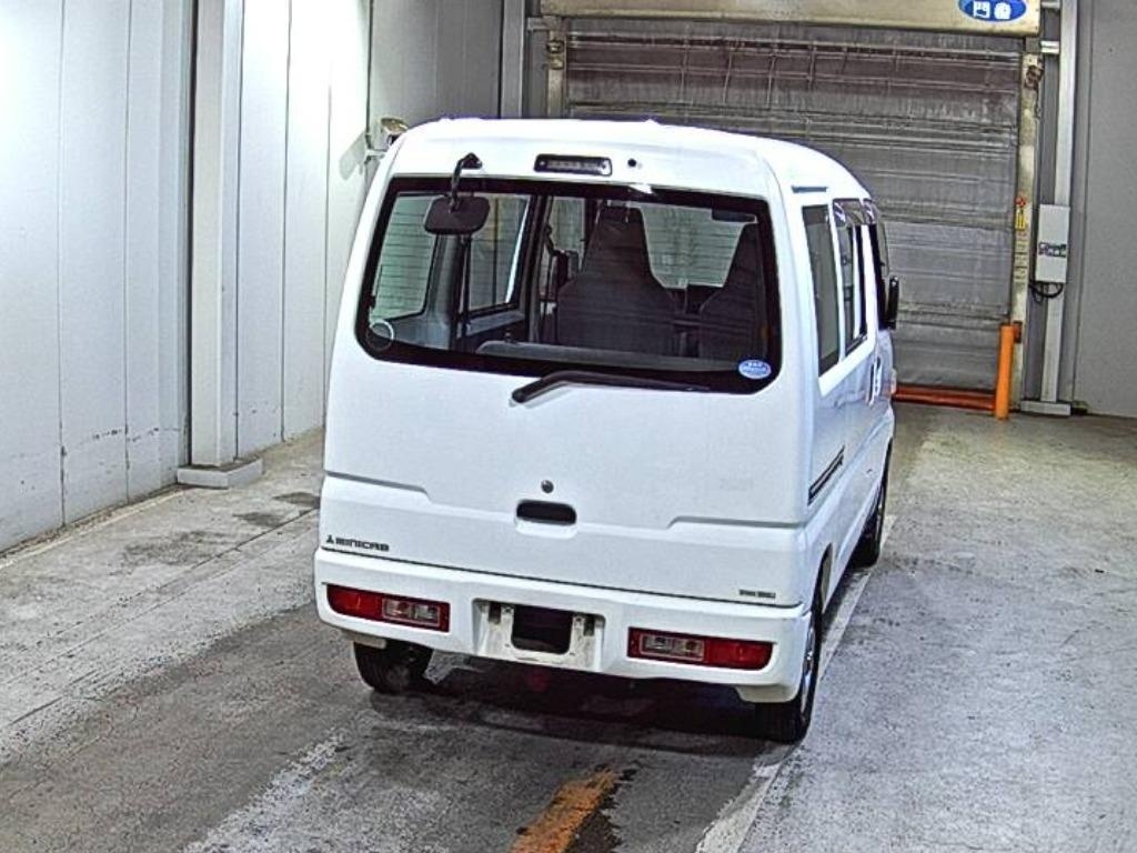 MITSUBISHI MINICAB
