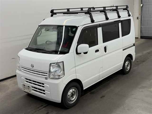 NISSAN NV100 CLIPPER