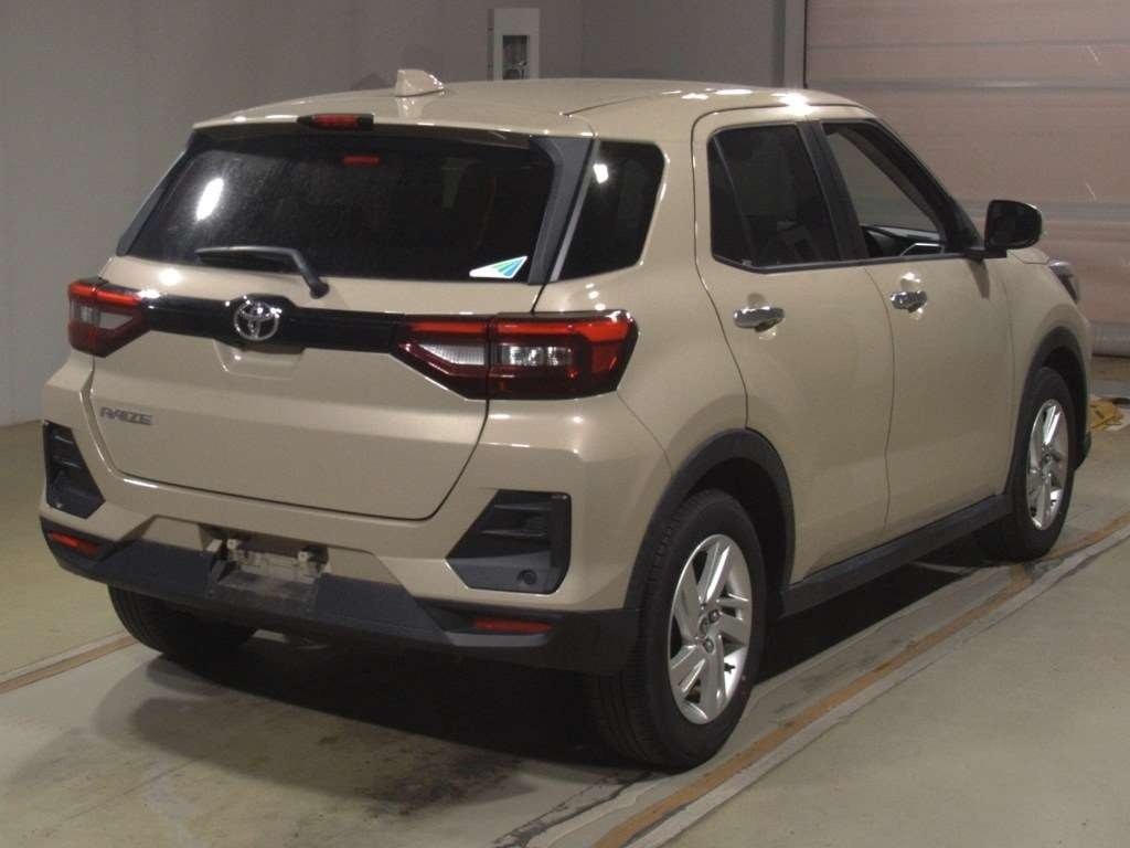 TOYOTA RAIZE