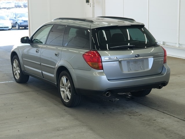 SUBARU OUTBACK