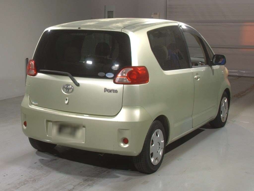 TOYOTA PORTE