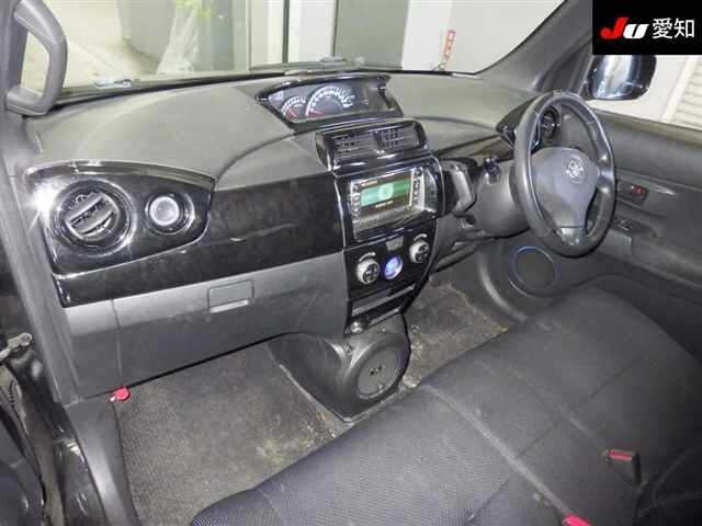 TOYOTA BB