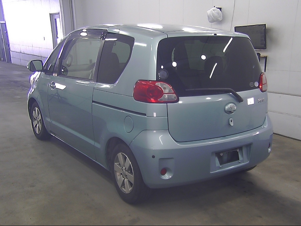 TOYOTA PORTE