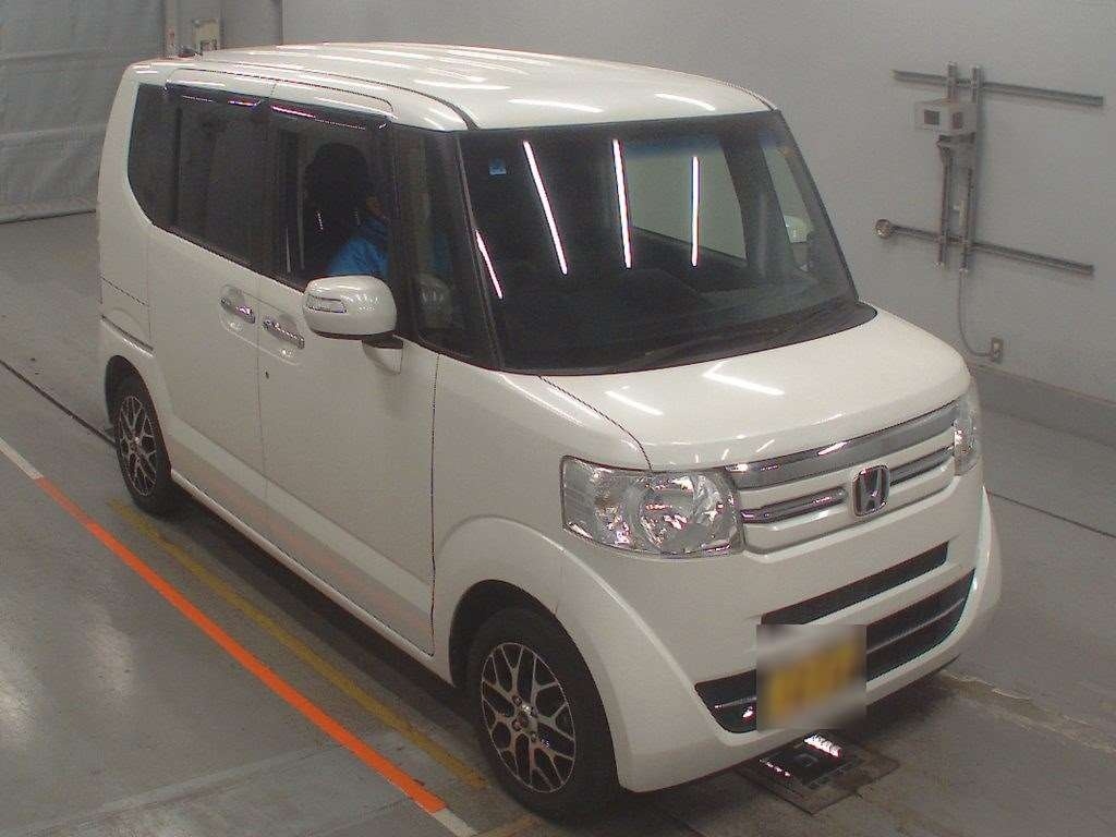 HONDA N-BOX