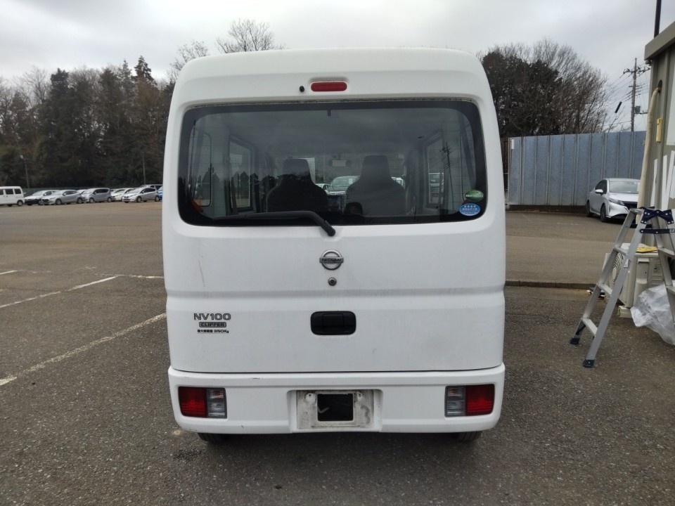 NISSAN NV100 CLIPPER
