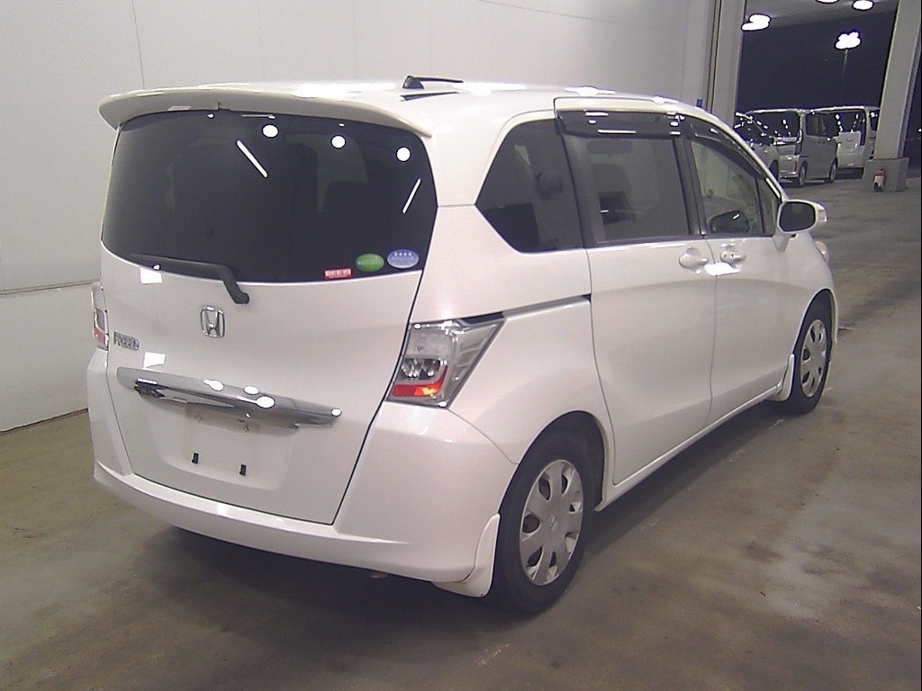 HONDA FREED
