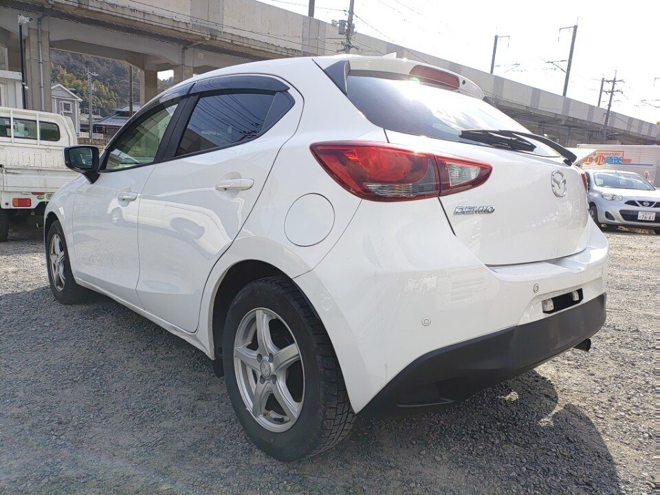 MAZDA MAZDA2