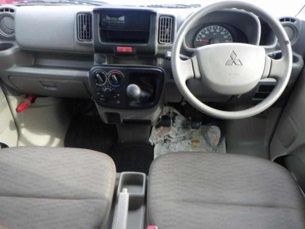MITSUBISHI MINICAB