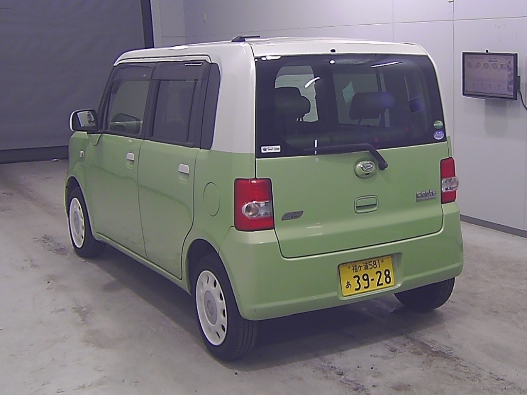DAIHATSU MOVE CONTE
