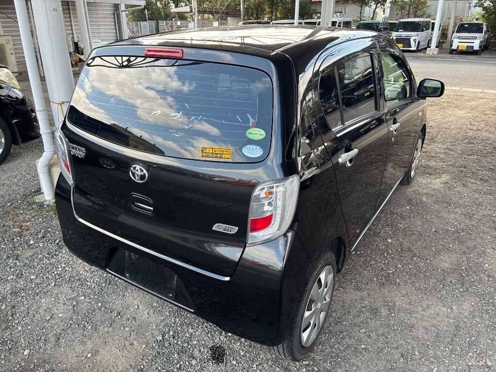 TOYOTA PIXIS EPOCH