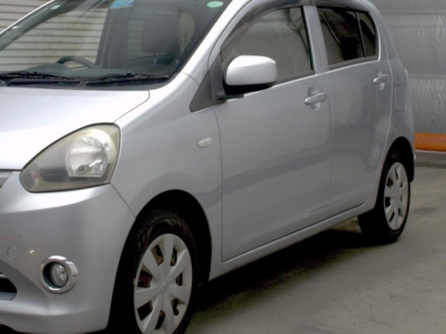 TOYOTA PIXIS EPOCH