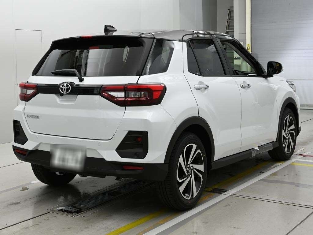 TOYOTA RAIZE