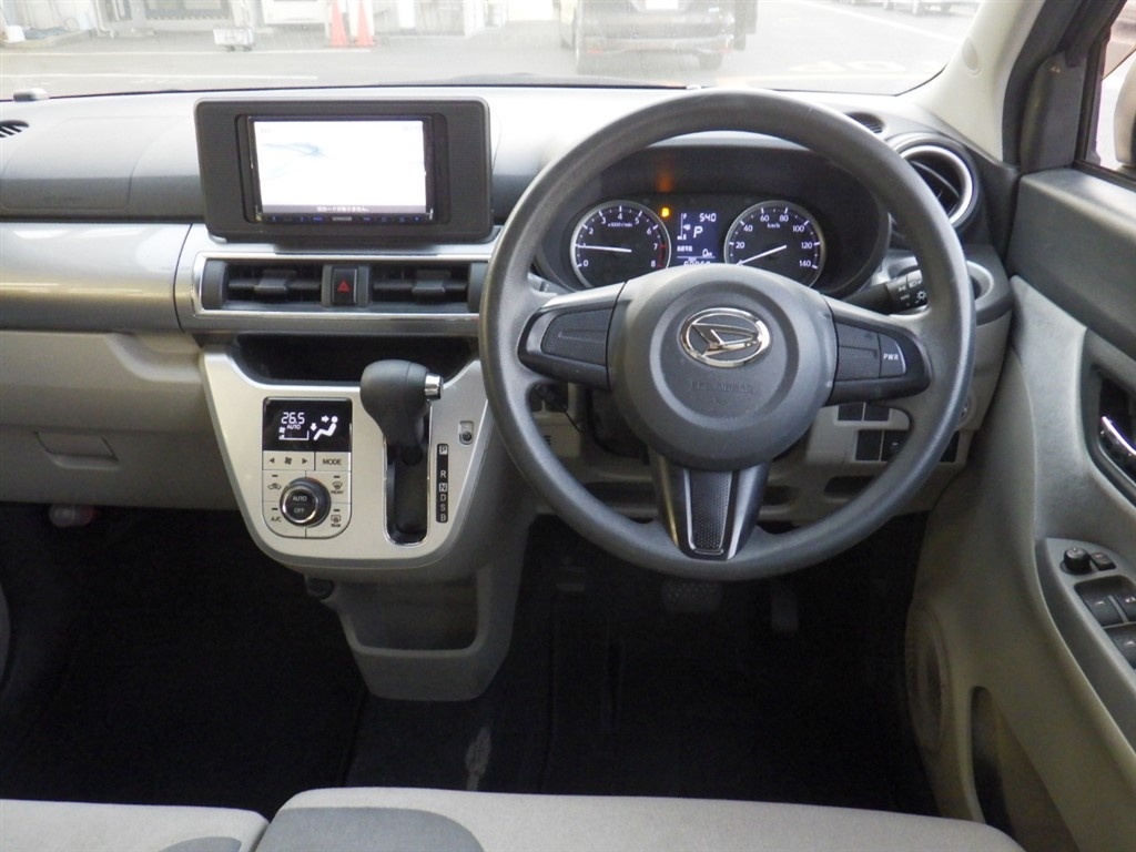 DAIHATSU CAST