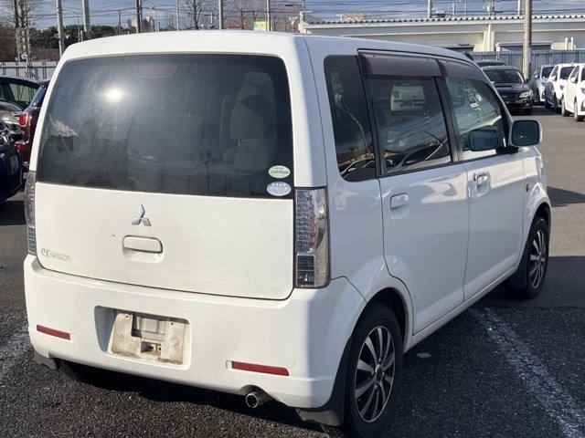 MITSUBISHI EK WAGON